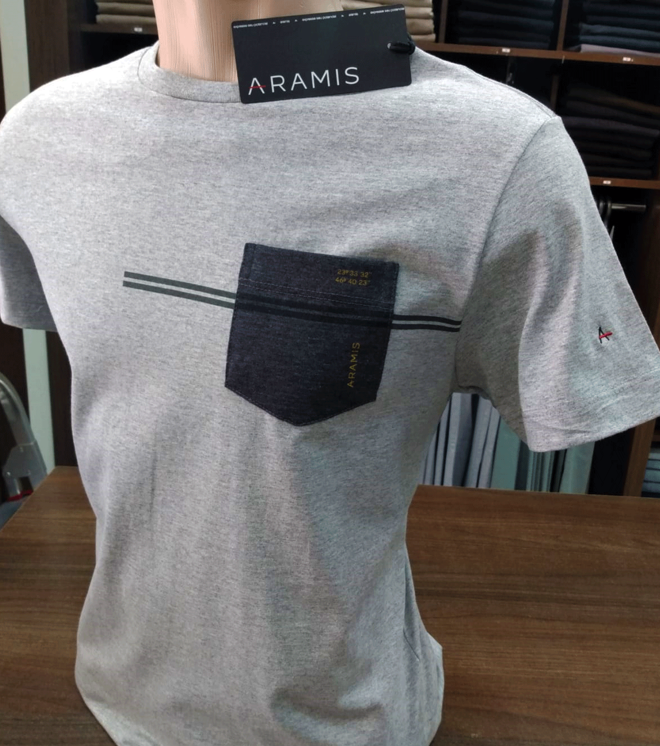 Camiseta Aramis