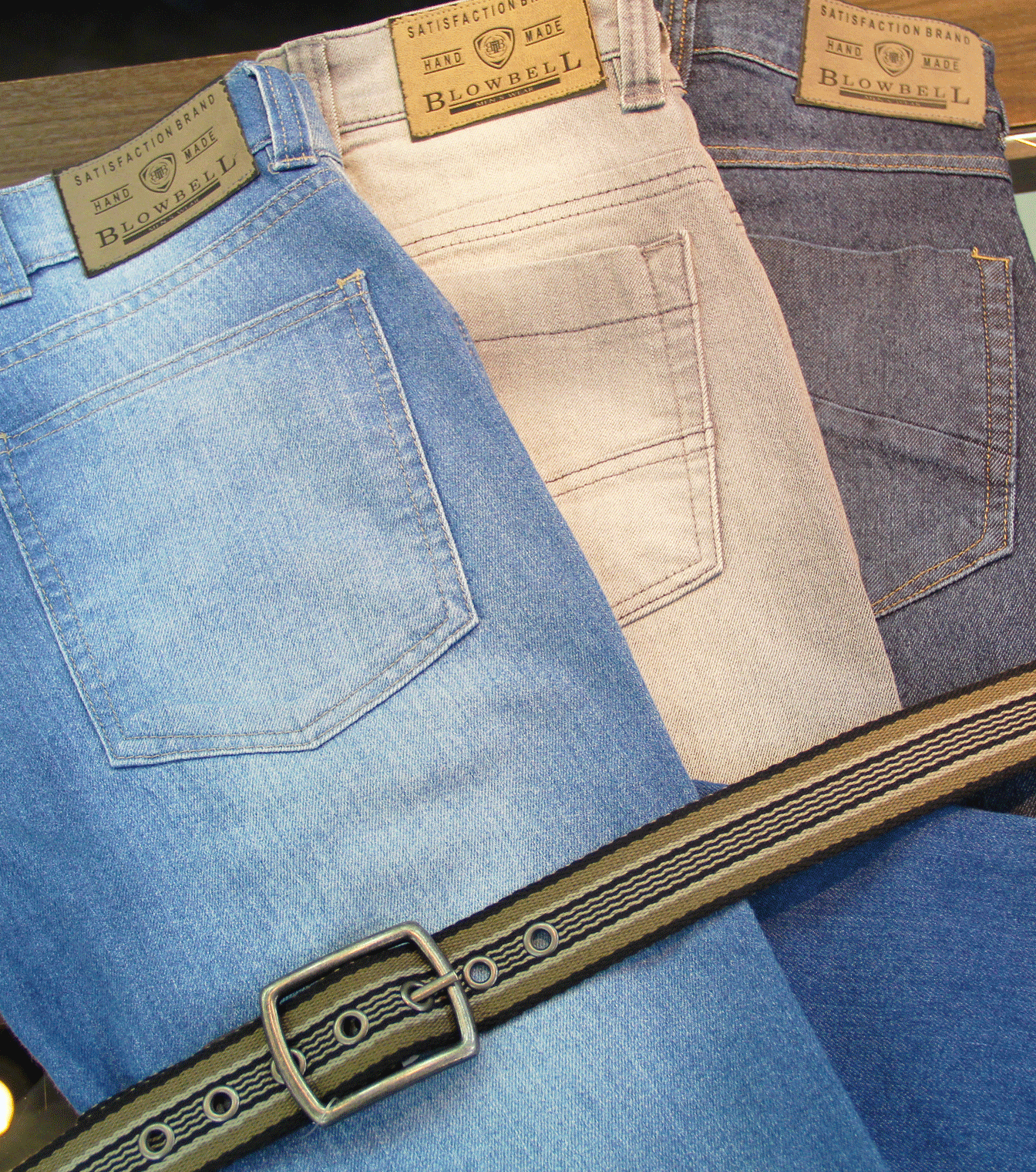 Calças Jeans Diversos Modelos